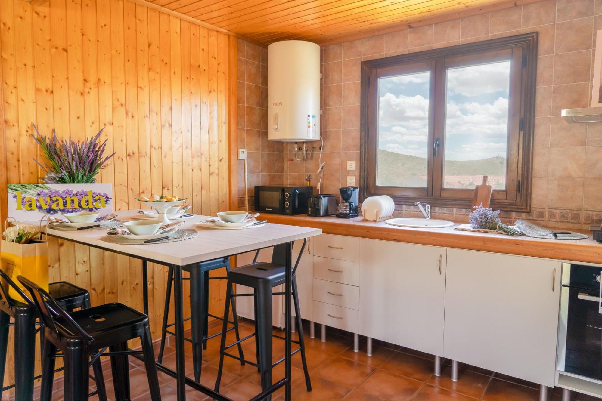 Aldea Los Odres - Cabanas De Madera De 1ª Con Piscina Privada Y Bbq En La Puerta โมราตายา ห้อง รูปภาพ